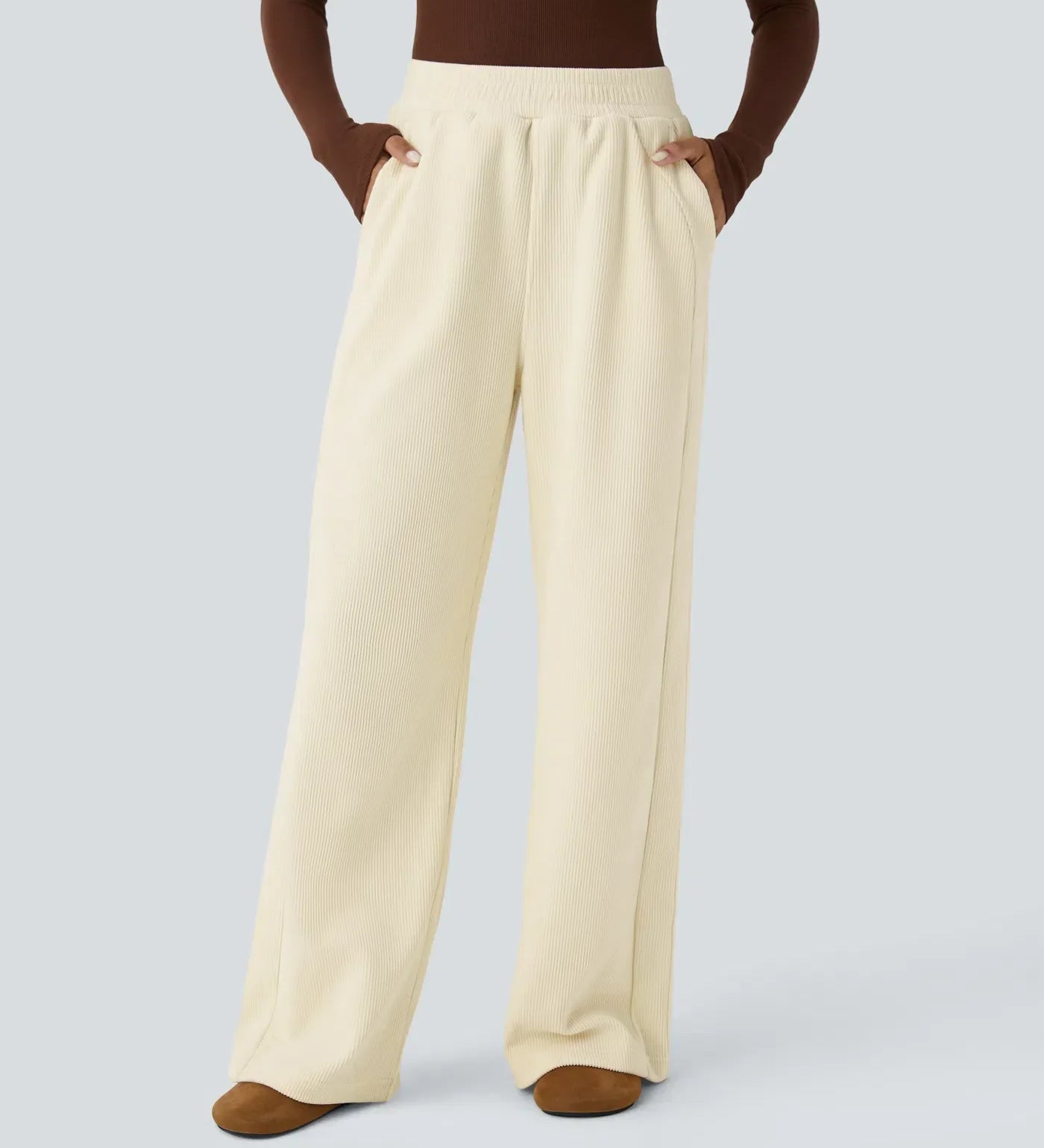 Zuzana | Ležérní rovné kalhoty z manšestru s vysokým pasem a kapsami