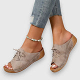 Saskia – Sandali v vintage slogu