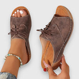 Saskia – Sandali v vintage slogu